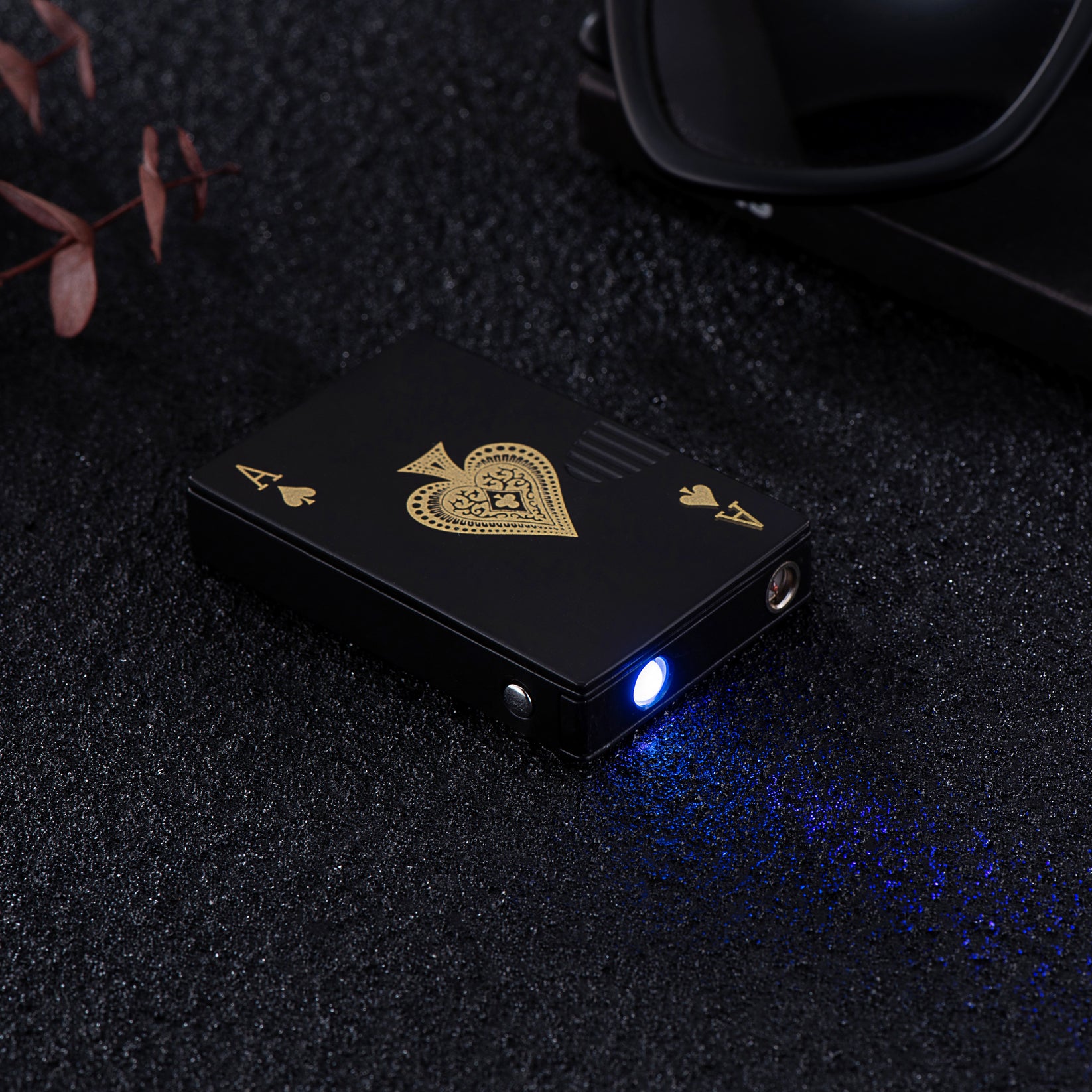 Lucky Green Ace - Special Offer | The Coolest Lighters – CrocFlame